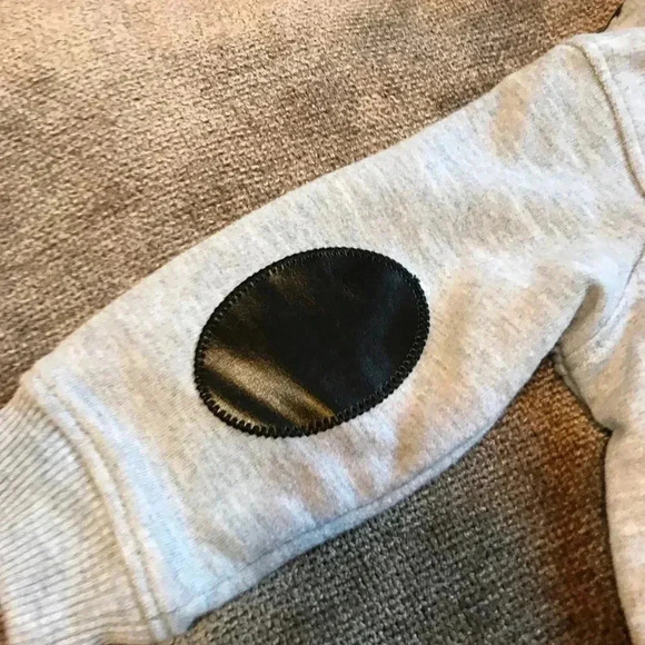 NWOT Calvin Klein Jeans Baby Sweatshirt - Picture 5 of 5